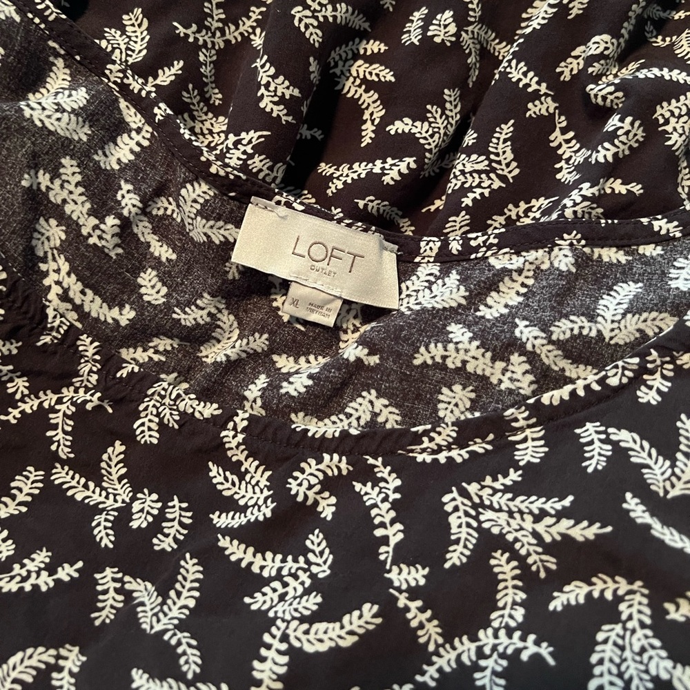 XL Ann Taylor Loft blouse